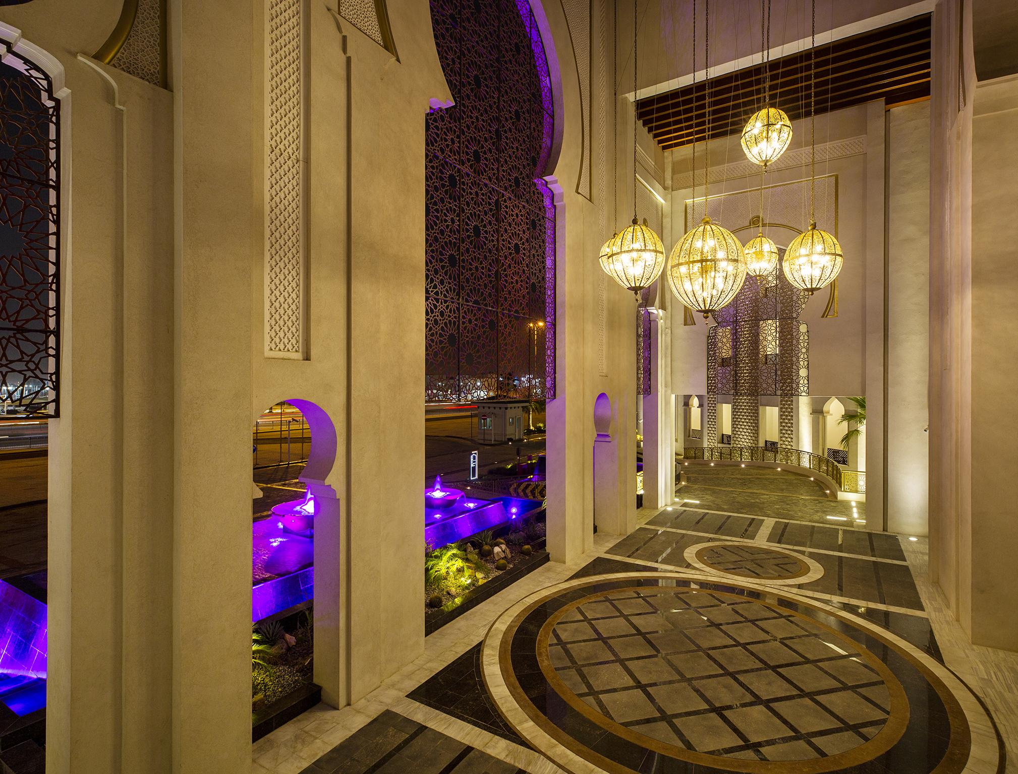 Ezdan Palace Hotel Doha Exterior foto The hotel's interior