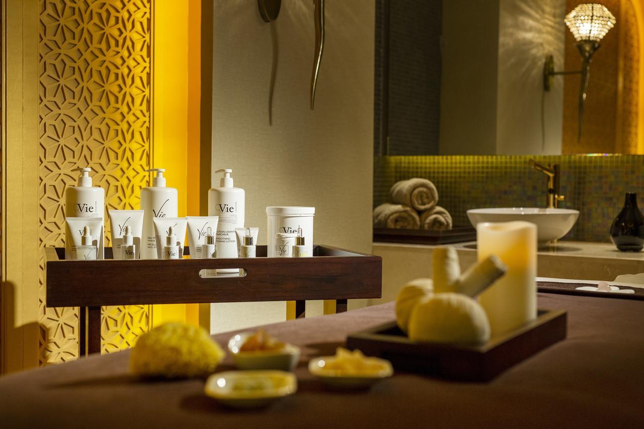Ezdan Palace Hotel Doha Exterior foto Spa at Jumeirah Emirates Towers Hotel